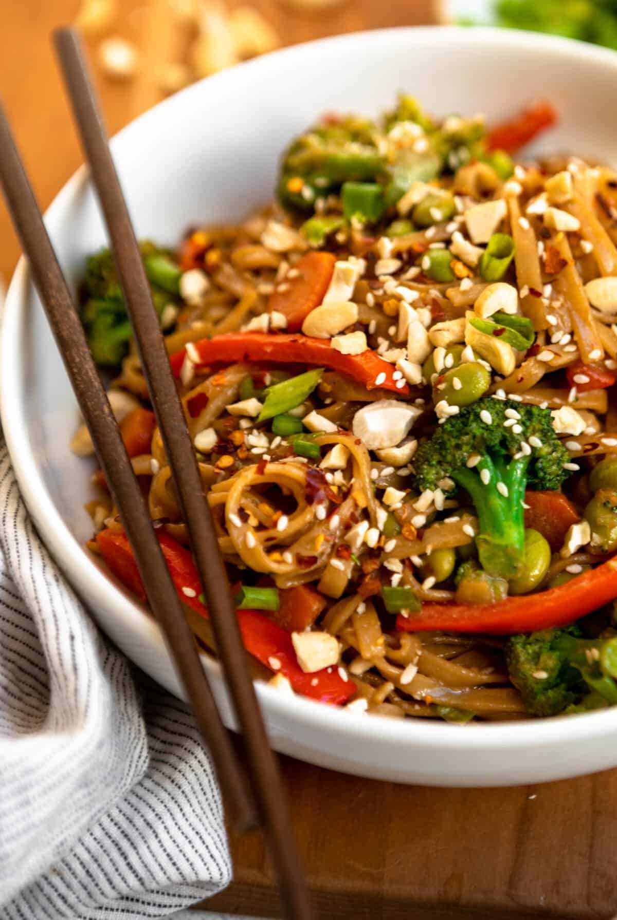 Vegetable Noodle Stir Fry - Eat With Clarity