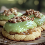 Cheesecake-Stuffed Caramel Apple Cookies - Clara quick dinners