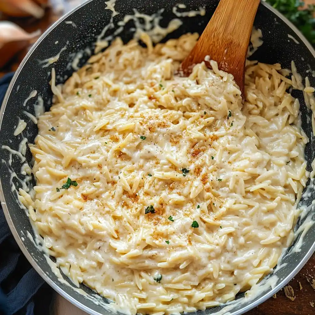 Creamy Garlic Parmesan Orzo (25-Minutes)